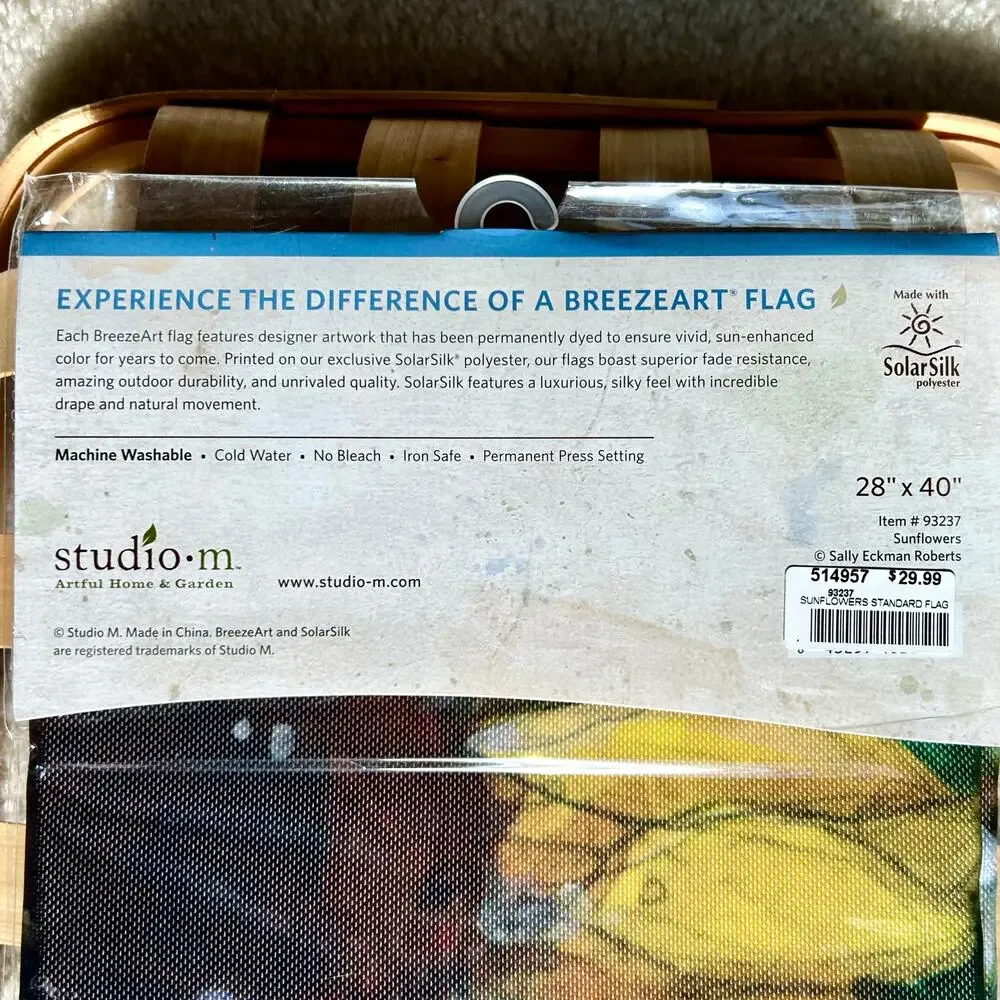 Breeze Art Solar Silk Outdoor Sunflower Flag